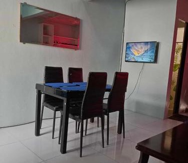 Trece Martires House | Merj's Guest House