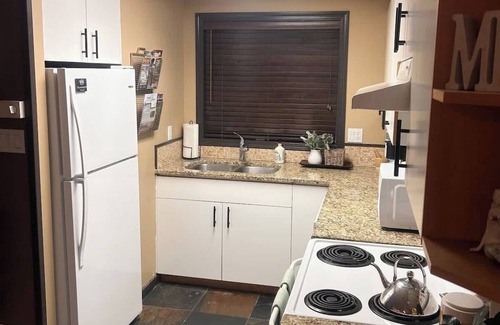 Regional District of Nanaimo Apartment | Mermaid Cove - OceanFront - 1BDRM