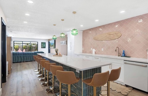 Palma Sola House | Mermaid Manor Lux 6BR/5BA Htd Pool Hot Tub Game Rm Sleeps 22