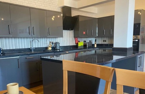 Maidstone Apartment | Merve Apartments 7 - Luxury Serviced Apartment