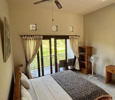 Purwakerti House | Mesari Homestay & Warung