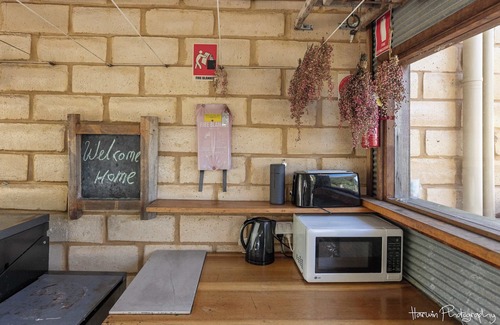 Congewai Villa | MetaWise Hunter Valley Olive Farm Stay