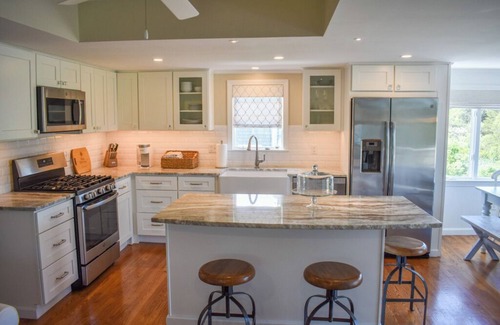Dennis Port House | Meticulous 2 bedroom home walk to beach!