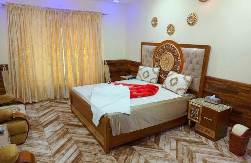 Quetta House | Metro Guest House