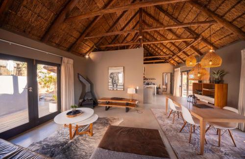 Vaalwater House | MHONDORO SAFARI LODGE & VILLA