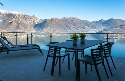 Parzanica Apartment | MIA ISOLA with lake view, garden and swimming pool