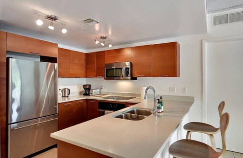 Midtown Apartment | Miami Midtown Luxury Apartment with Parking