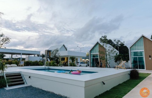 Pak Nam House | Miami Seaview