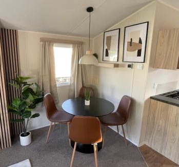 Flookburgh House | Miarlo Lodge Rydal Haven Lakeland