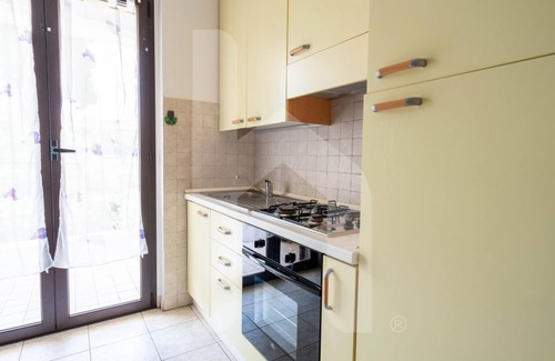 Pineto Apartment | Micaene Andromeda - Two-room apartment with outdoor patio