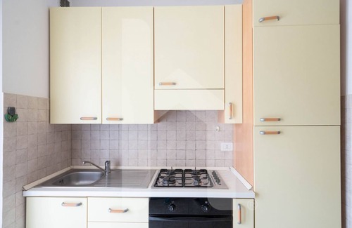 Pineto Apartment | Micaene Andromeda - Two-room apartment with outdoor patio