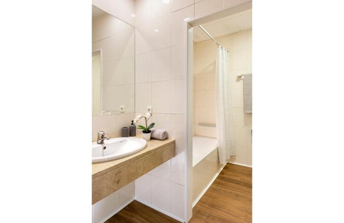 Pedro Salvador - Las Palmeritas Other | Micampus Armendariz Student Residence