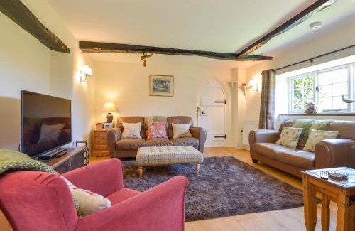 Drewsteignton House | Michaelmas Cottage