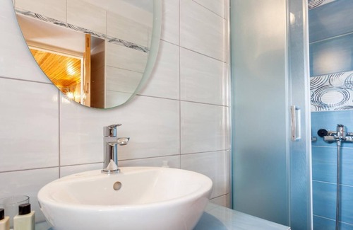 Stafylos Villa | Michaels Cottage - One Bedroom Villa, Sleeps 3