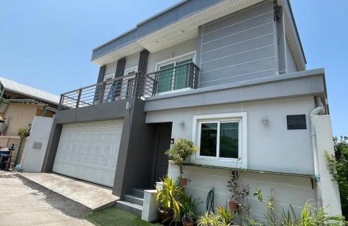 South Pattaya Villa | Michelle house pool villa
