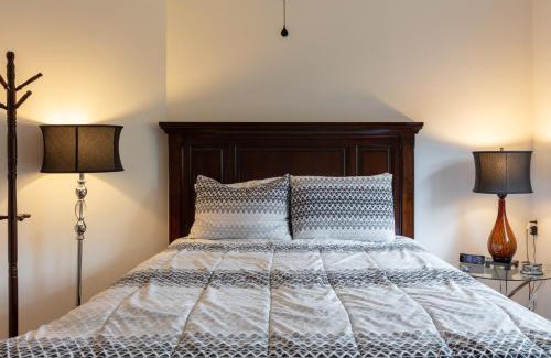 Hudson House | Micosta Leisure Inn