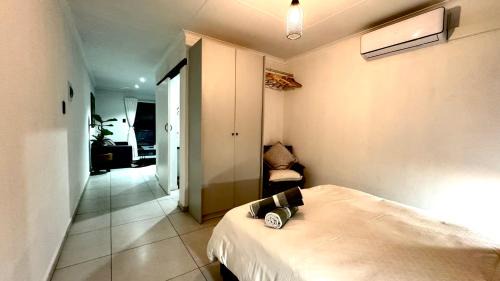 Faerie Glen Apartment | Micro Urban Oasis 2