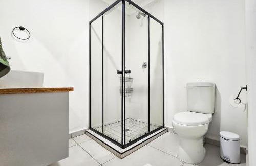 Faerie Glen Apartment | Micro Urban Oasis 2