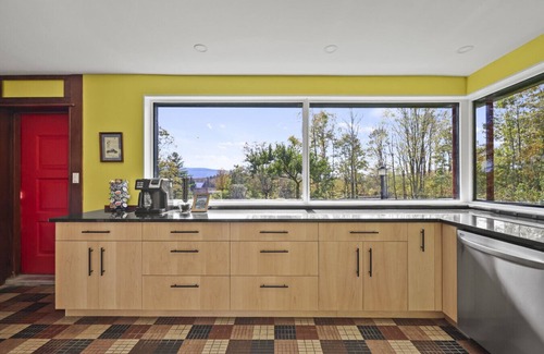 Pittsfield House | Mid-Century At Friendly Hills w Guest Passes !