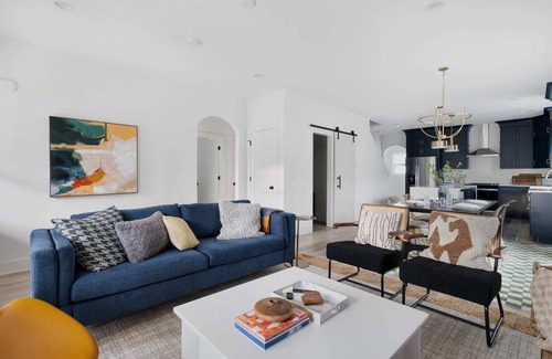Jeffersonville House | Mid-Century Farm Home w/Hot Tub & Fire Pit