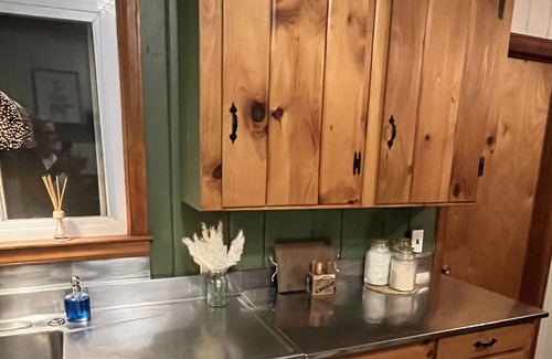 Winooski Apartment | Mid Century Modern Sunny Spacious 2 Bedroom Apartment .