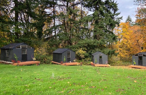 Pleasant Valley House | Mid Century private 7 acre property. 20 min from central PDX