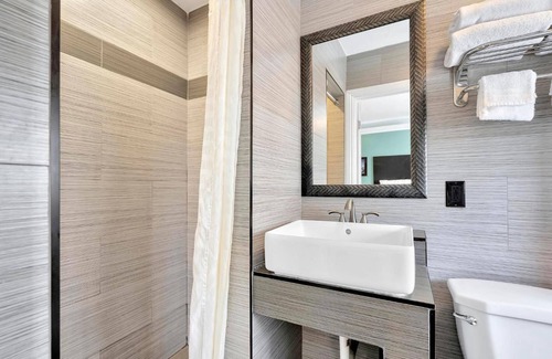 Mid City Hotel | Mid City inn