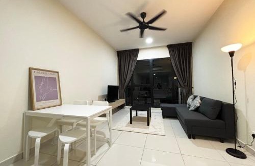 Central District Apartment | Mid Valley Mosaic Southkey JB 2-6pax Netflix