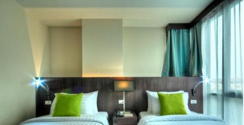 Bang Kra So Hotel | Mida Hotel Ngamwongwan - SHA Plus