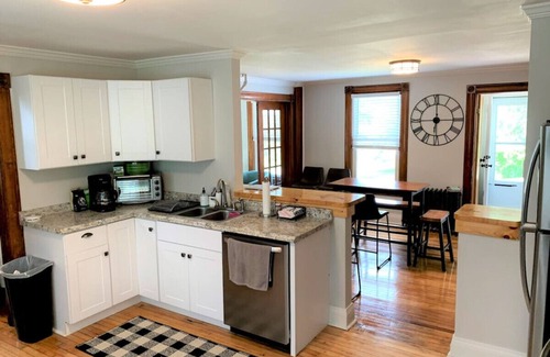 Middlebury Apartment | Middlebury Home with Sunset views!