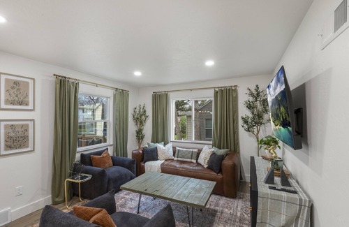 Great Falls House | Midnight Montana Retreat