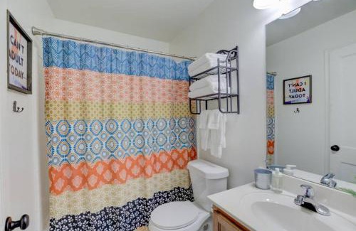 Midtown Apartment | Midtown Cottage Walk to Overton Square