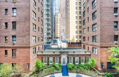 Turtle Bay Apartment | Midtown East 2br w gym wd nr Grand Central NYC-1145
