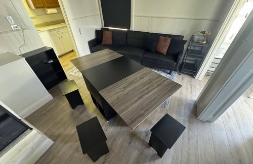 Midtown House | Midtown Hideaway: 1 BR Nest