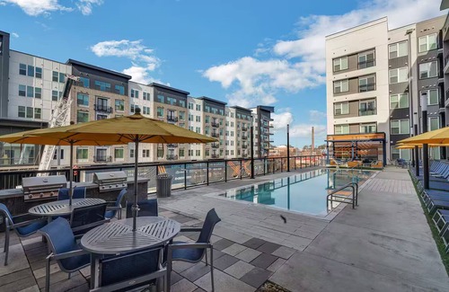 Home Park Apartment | Midtown Luxury 2 bed2 bath 08-B2