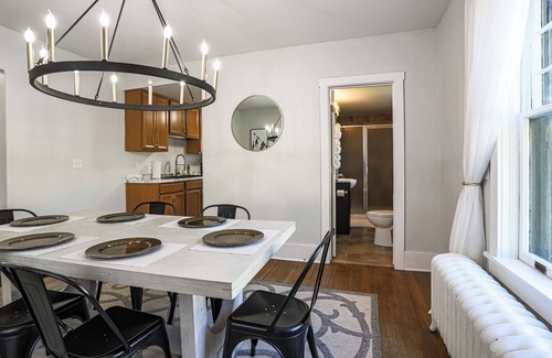 Midtown House | Midtown Mansion Close to Old Market, CHI, Blackstone, Midtown and more!