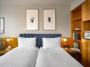 Earl's Court Hotel | Miiro Templeton Garden