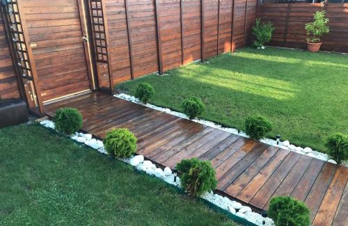 Rosia Ski Chalet | Mika Tiny House