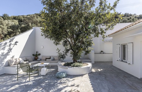 Agia Efimia Villa | Mikro Boutique Villa