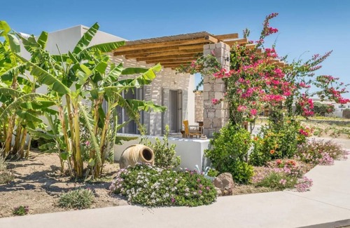 Milos Apartment | Milis House I - Charming 2-bedroom apartment in beautiful Milos