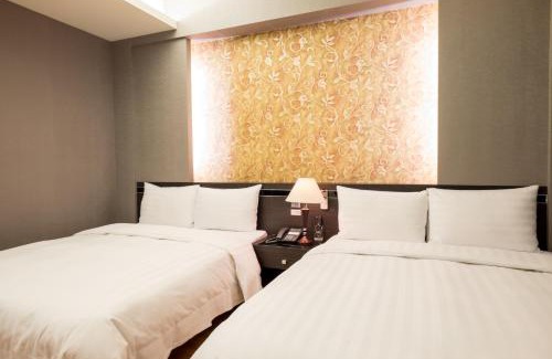 West District Hotel | Military 75 Hotel