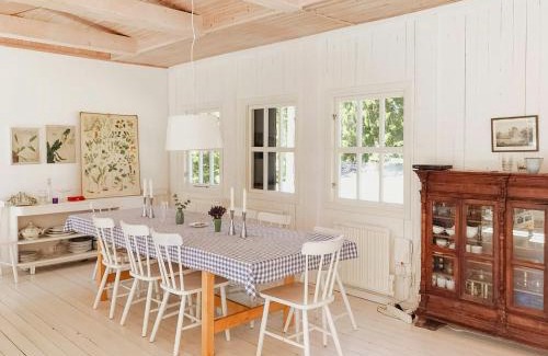 Farosund House | Military Residence By The Sea In Northern Gotland