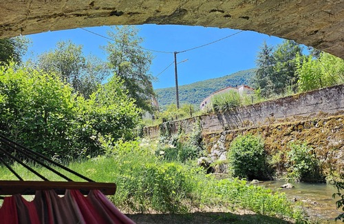 Roquefort-les-Cascades House | Mill house