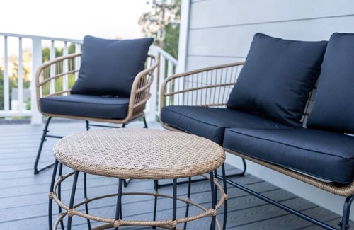 Almonte House | Mill Valley Compound | Bay View, Hot Tub Treehouse