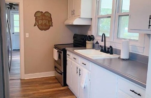 Pine Mountain Valley House | Millarden Farms Guest House