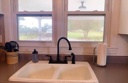 Pine Mountain Valley House | Millarden Farms Guest House