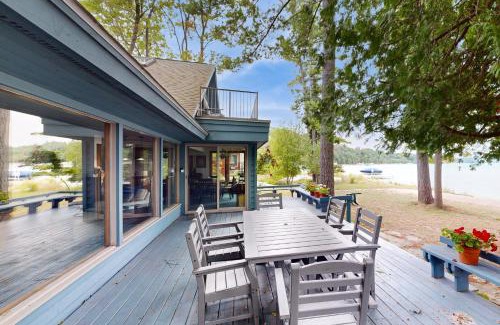 Maple City House | Millers Lake House