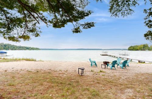 Maple City House | Millers Lake House