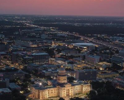 Civic District Apartment | Millionaire Row on Guadalupe - Tallest building in Texas