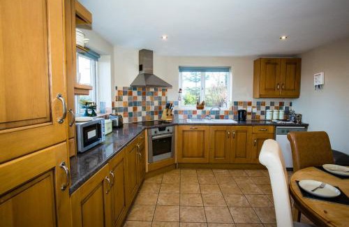Malpas Cabin | Millmoor Farm Holidays